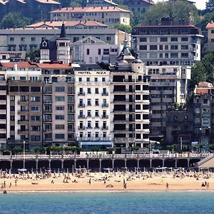 *** Hotel Niza Spanien